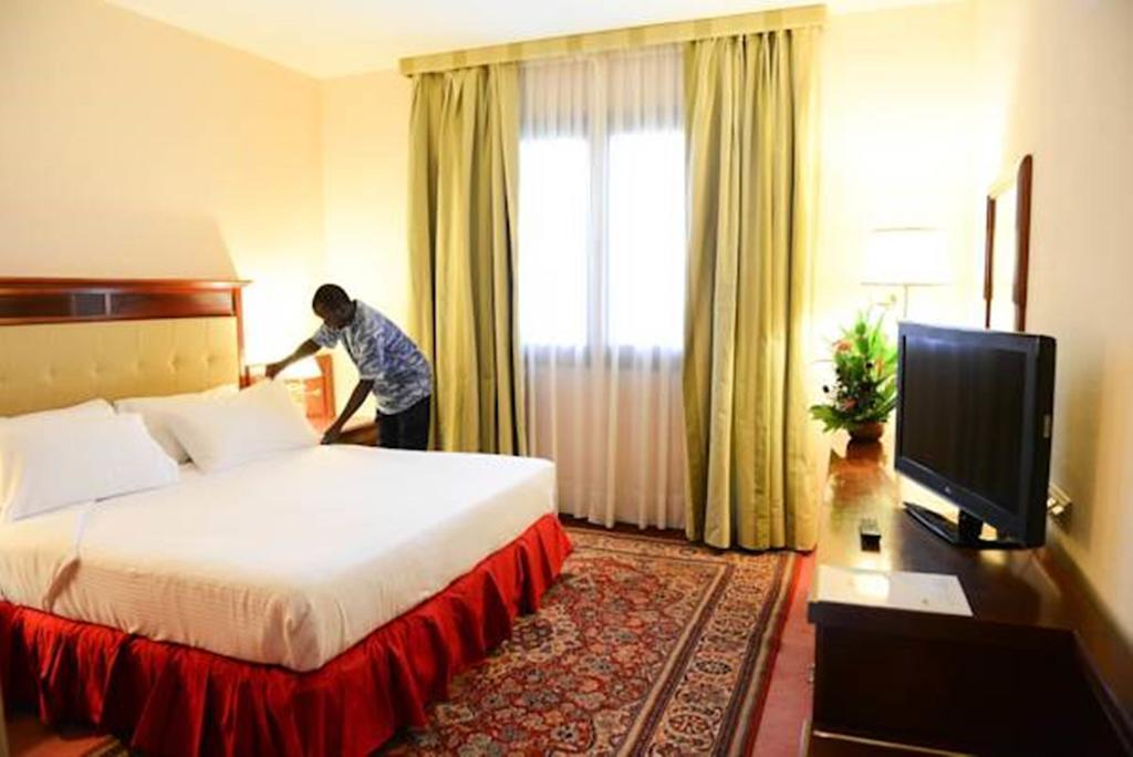 Lancaster Ouaga 2000 Hotell Ouagadougou Rum bild