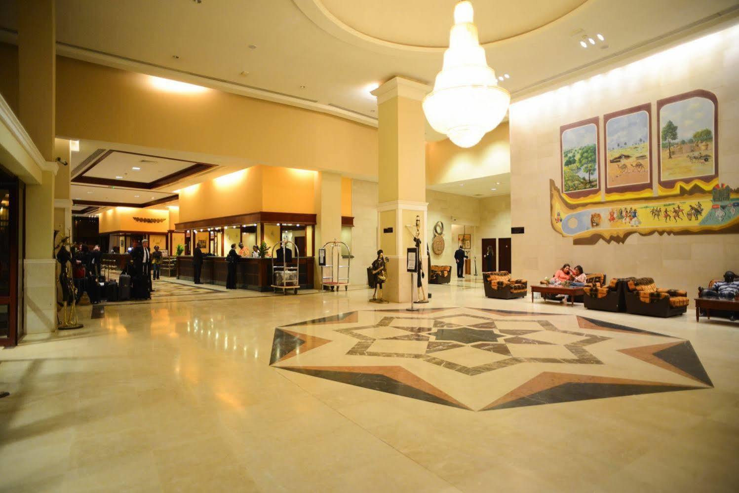 Lancaster Ouaga 2000 Hotell Ouagadougou Exteriör bild