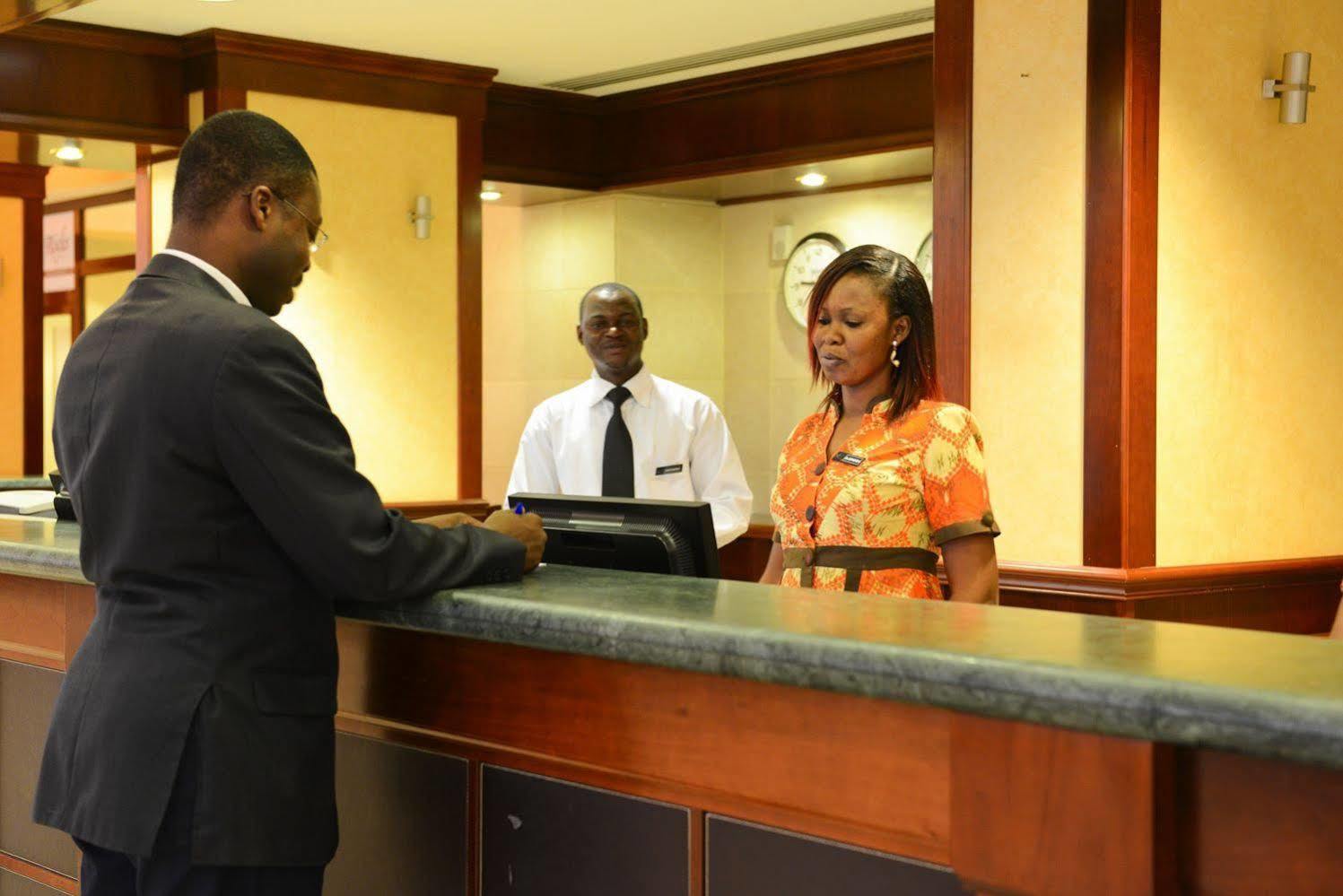 Lancaster Ouaga 2000 Hotell Ouagadougou Exteriör bild